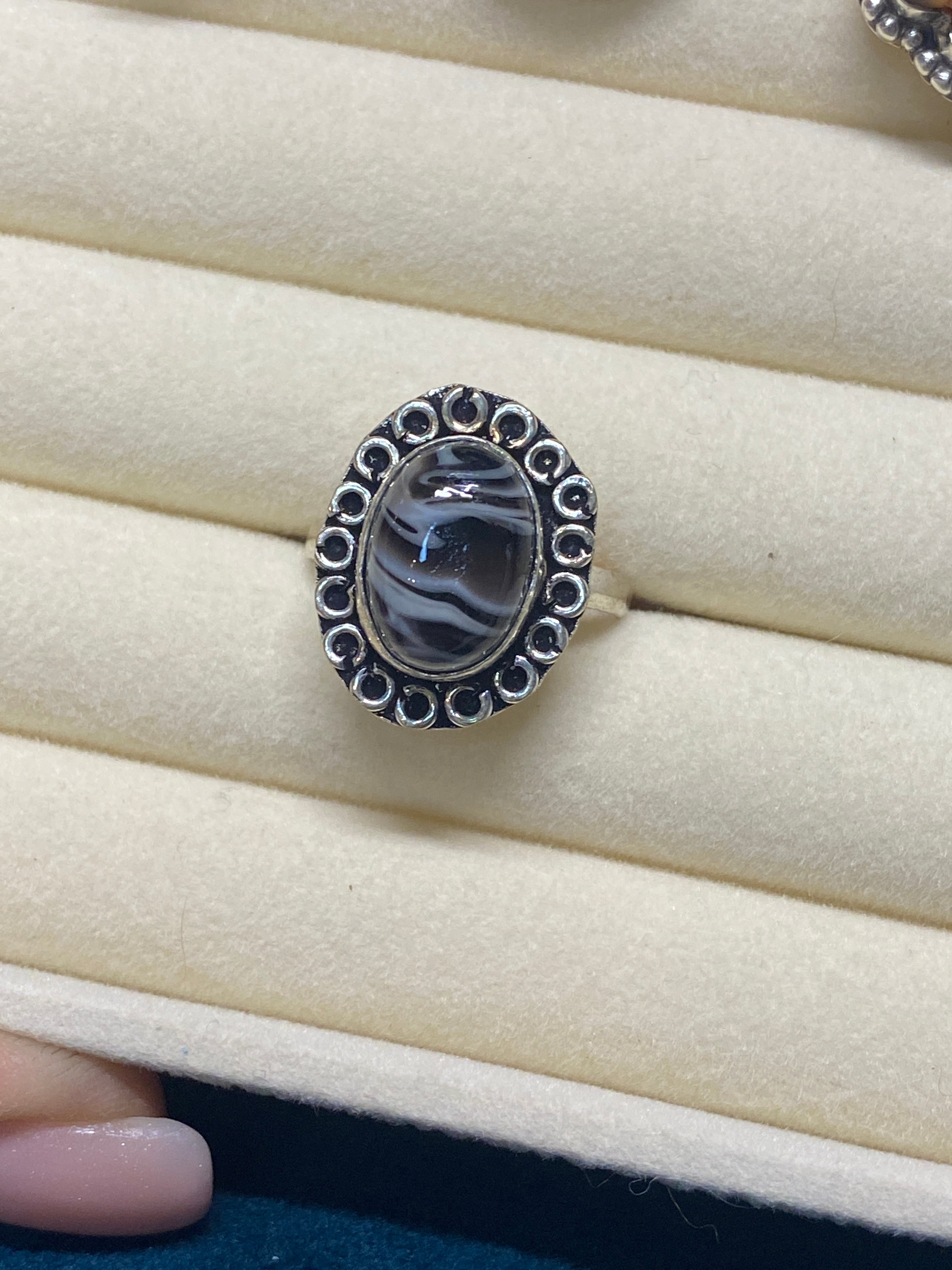 BLACK BANDED AGATE & STERLING SILVER RING